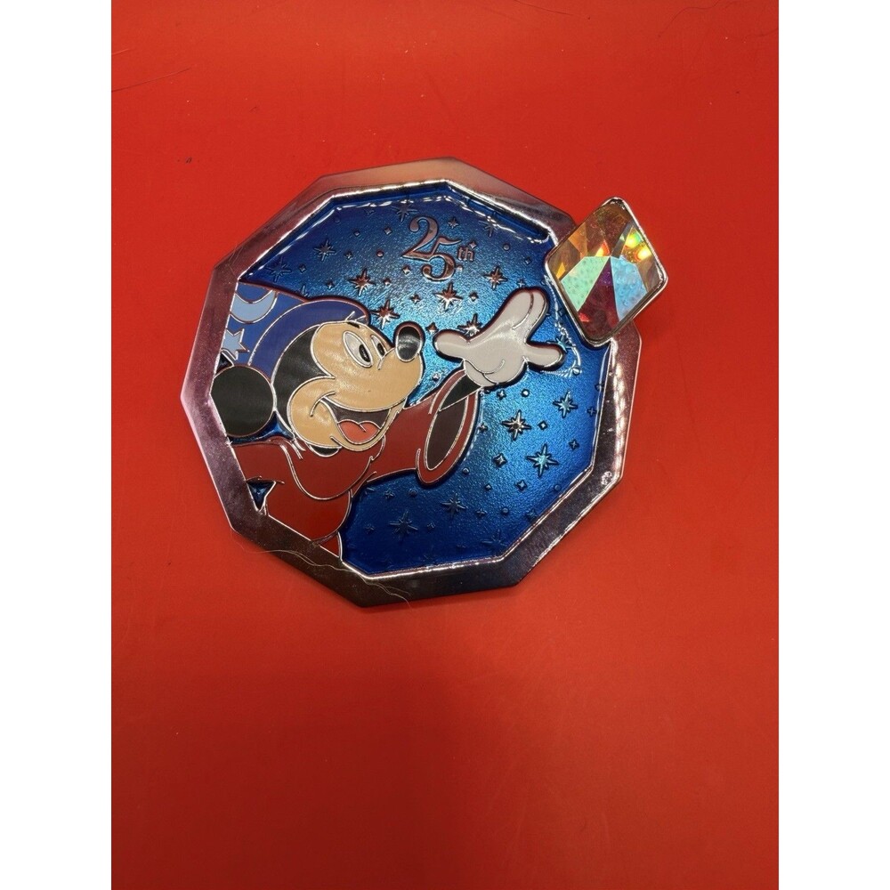 Disney Celebrating 25 Years of Trading Character Spotlight Mickey Pin LE 250